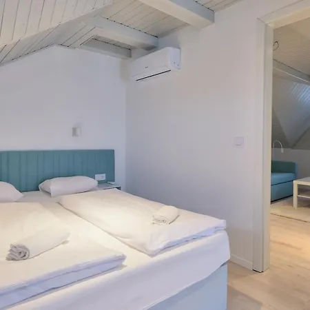 Oliver 2 Apartment *