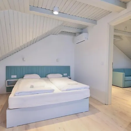 Apartamento Oliver 2 *