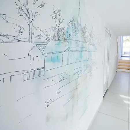 Oliver 2 アパート