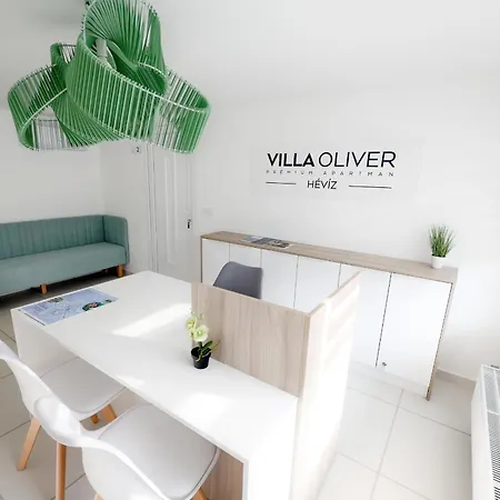 Oliver 2 アパート